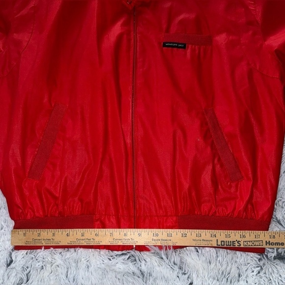 VINTAGE Members Only Red Jacket Size 46 - Picture 12 of 14